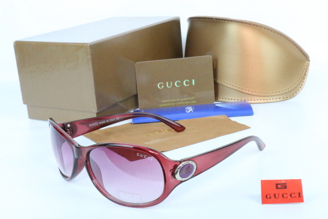 GUCCl Boutique Sunglasses 095